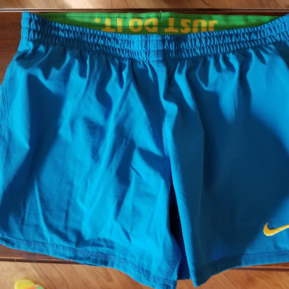 Size S Nike shorts